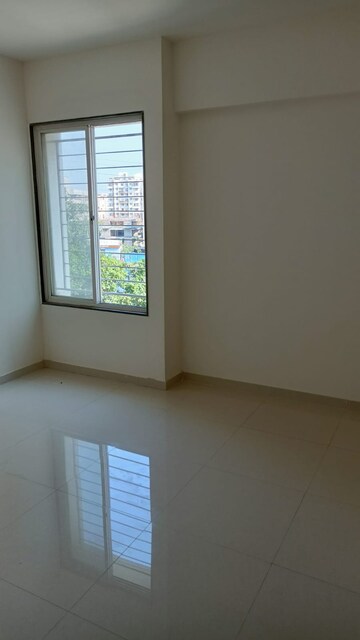 Room in 2 BHK Apartment at Shree Vardhaman Dreams, Wakad – for Rent