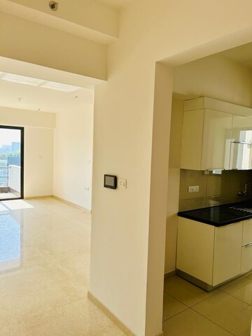 Master Bedroom in 3 BHK Apartment at Shapoorji Pallonji Vicinia, Powai – for Rent