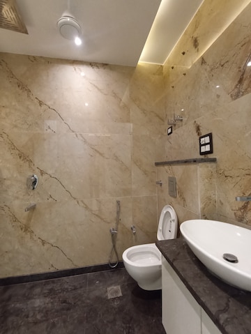 Bathroom in 3.5 BHK Apartment at Paschim Vihar – for Rent