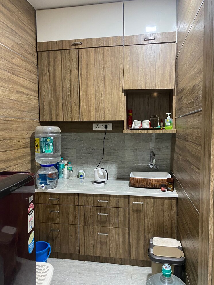 Team Area, one-platinum Commercial Office Space 1350 Sq.Ft. In Cbd Belapur Sector 15 Navi Mumbai 8010745