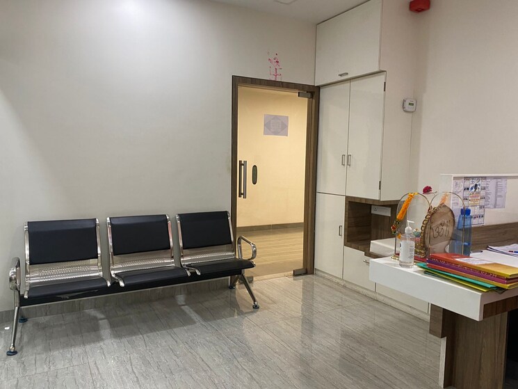 undefined, one-platinum Commercial Office Space 1350 Sq.Ft. In Cbd Belapur Sector 15 Navi Mumbai 8010745