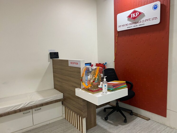 Team Area, one-platinum Commercial Office Space 1350 Sq.Ft. In Cbd Belapur Sector 15 Navi Mumbai 8010745