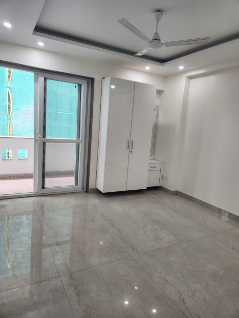 3 BHK + Servant Room,Study Room Builder Floor For Sale in Sector 71