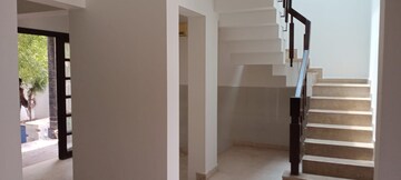 Room in 3 BHK Villa at Vipul Tatvam Villas, Sector 48 – for Rent
