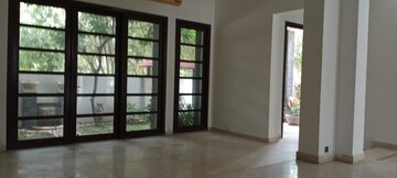 Room in 3 BHK Villa at Vipul Tatvam Villas, Sector 48 – for Rent