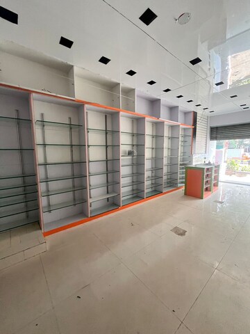 Common Area in  Shop at Andheri West – for Rent