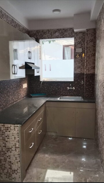 Kitchen in 6+ BHK Independent House at Sector 55 – for Sale