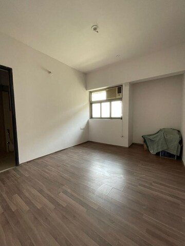 Master Bedroom in 4 BHK Apartment at Dosti Majesta, Ghodbunder Road – for Rent