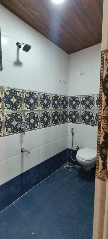 Attached Bathroom in 3 BHK Apartment at Manish Nagar – for Rent