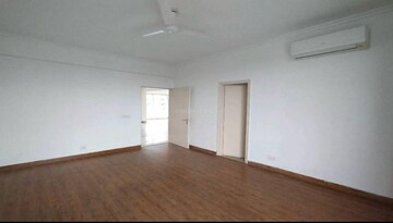 Room in 5 BHK Apartment at Tulip Ace, Sector 89 – for Sale