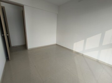 Master Bedroom in 2 BHK Apartment at Rajesh Raj Infinia, Malad West – for Rent