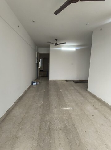 Room in 2 BHK Apartment at Rajesh Raj Infinia, Malad West – for Rent