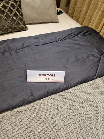 Bedroom in 5 BHK Apartment at Hiranandani Gardens Evita, Powai – for Sale
