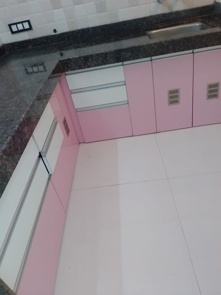 Kitchen, sukanto-roy-surobhi-enclave 2 Bedroom 890 Sq.Ft. Apartment In Aundh Pune 8010864