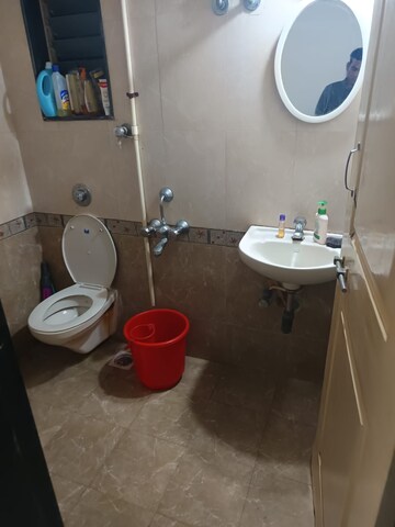 Washroom in  Warehouse at Andheri West – for Rent