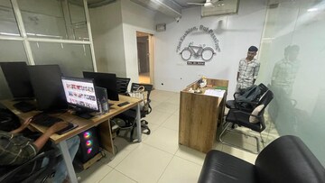   Office Space at Sg Highway – for Rent