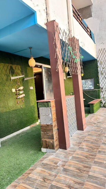 2 BHK Builder Floor – Garden View at Sector 45 - for Rent
