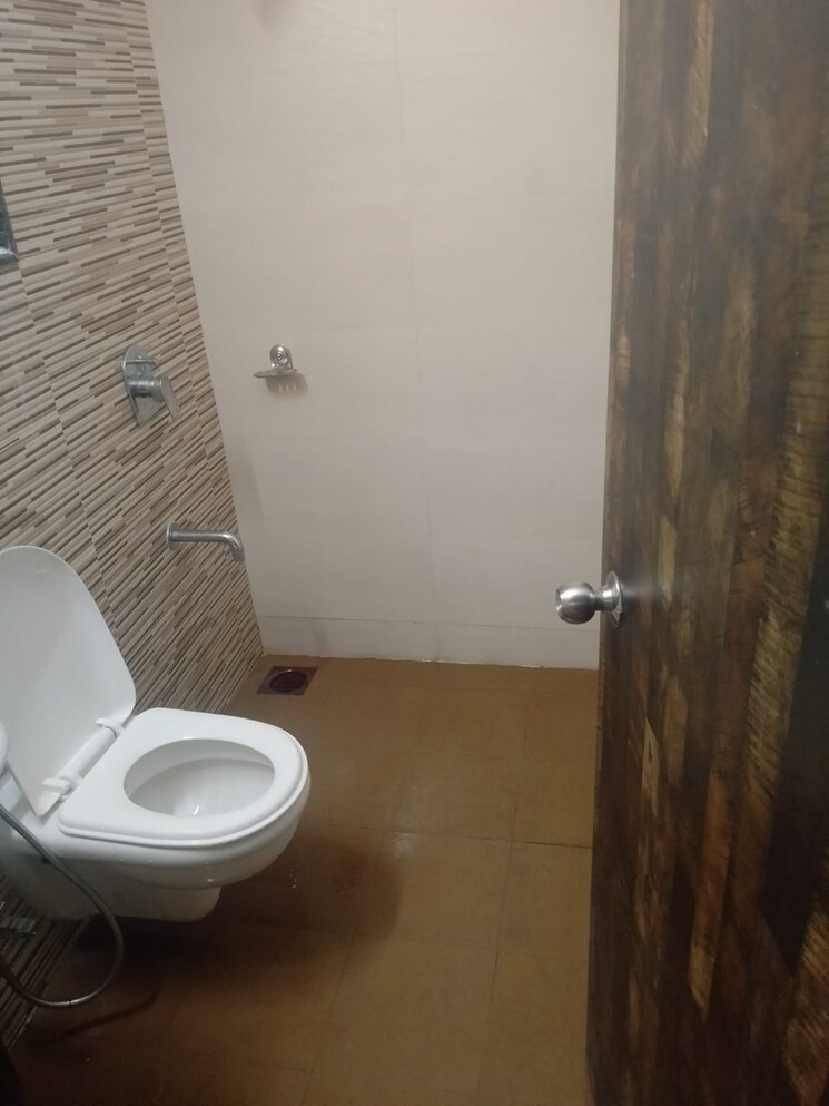 Bathroom, mont-vert-blue-bells-aura 2 Bedroom 629 Sq.Ft. Apartment In Pashan Pune 8010925