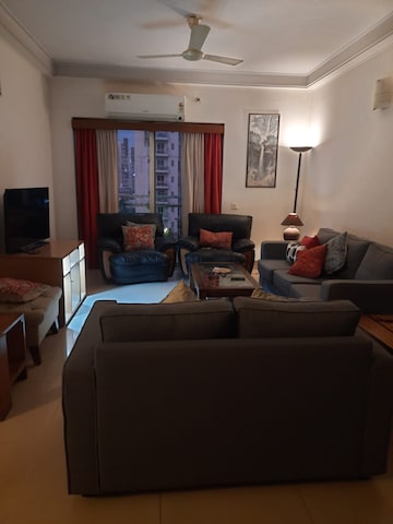 Bedroom in 3 BHK Builder Floor at Unitech South City II, Sector 50 – for Rent