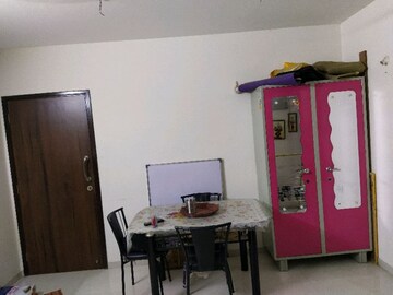 Room in 1 BHK Apartment at Shree Krishna Eastern Winds, Kurla East – for Rent