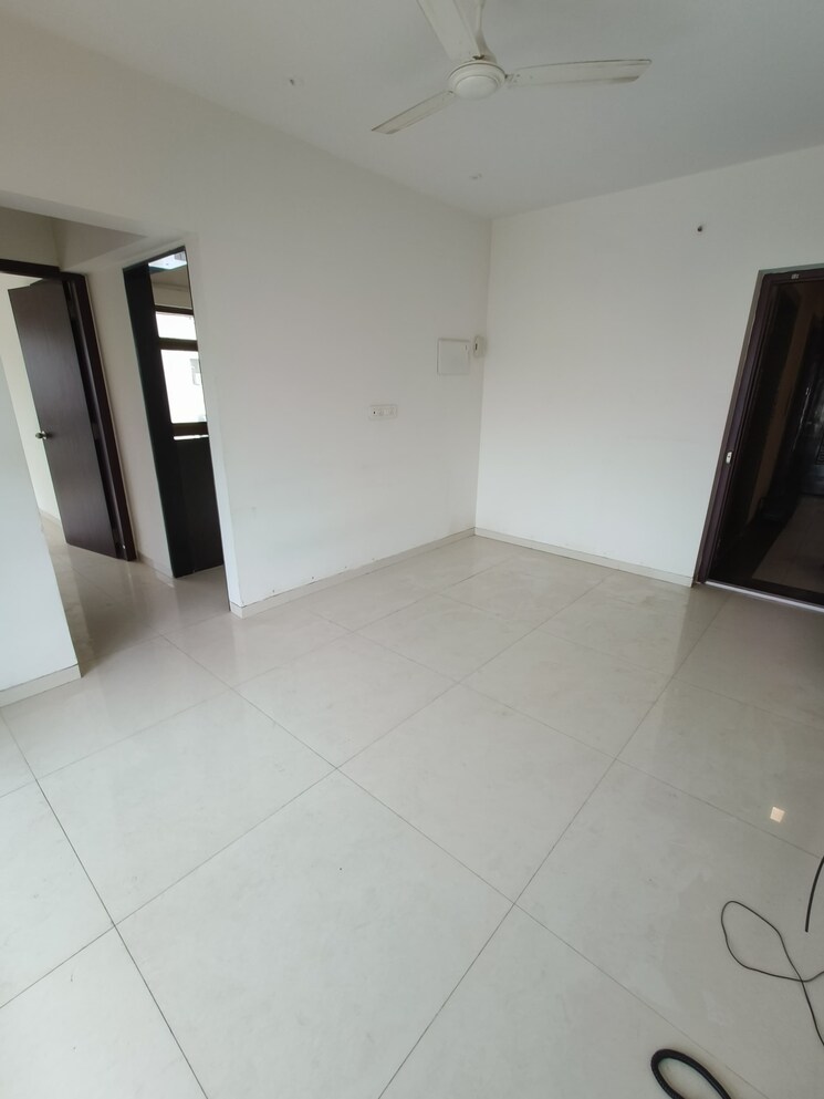 Room, lodha-new-cuffe-parade 5 Bedroom 3500 Sq.Ft. Apartment In Wadala Mumbai 8011002