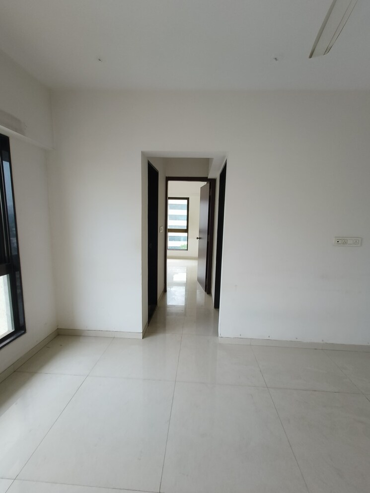 Room, lodha-new-cuffe-parade 5 Bedroom 3500 Sq.Ft. Apartment In Wadala Mumbai 8011002