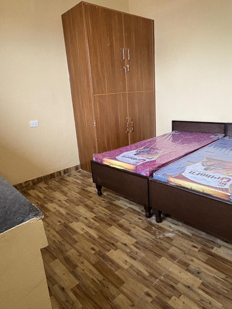 Bedroom, unitech-south-city-ii 3 Bedroom 1326 Sq.Ft. Builder Floor In Sector 50 Gurgaon 8011064