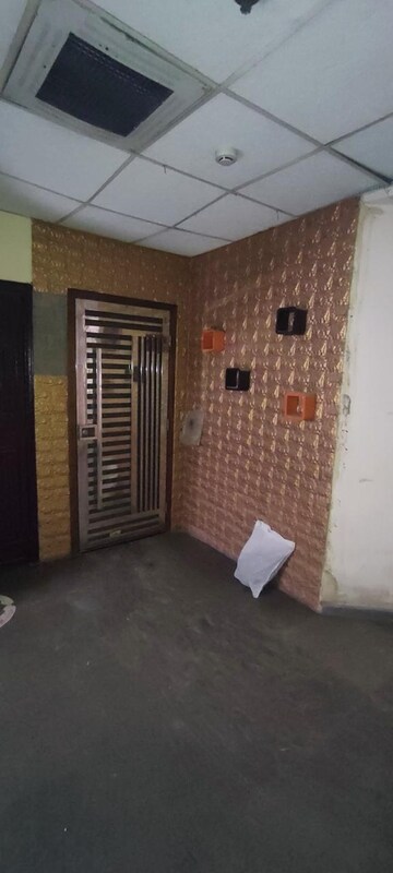 Master Bedroom in 3.5 BHK Apartment at Paramount Symphony, Sain Vihar – for Sale