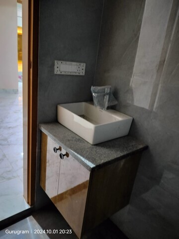 Bathroom in 2 BHK Apartment at Kumar Primavera, Wadgaon Sheri – for Rent