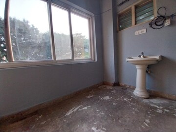 Room in 2 BHK Apartment at Kumar Primavera, Wadgaon Sheri – for Rent