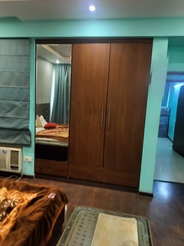 Bedroom in 4 BHK Apartment at Jaypee Greens Kalypso Court, Sector 128 – for Rent
