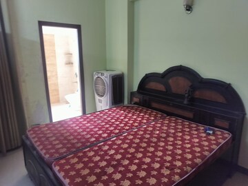 Bedroom in 4 BHK Apartment at Jaypee Greens Kalypso Court, Sector 128 – for Rent