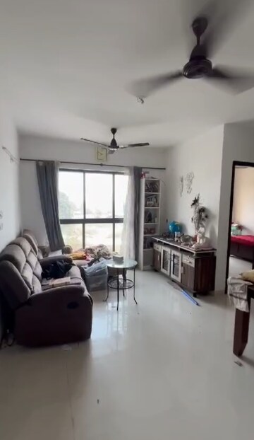 2 BHK Apartment For Rent in Lodha Palava City, Dombivli East