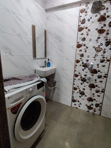 Bathroom in 3 BHK Apartment at Summit Apartment, Goregaon East – for Sale