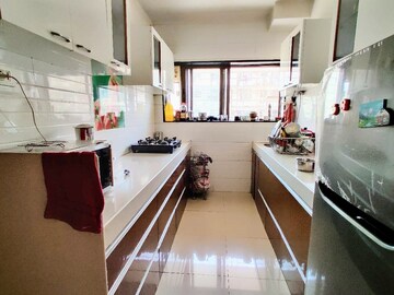 Kitchen in 3 BHK Apartment at Summit Apartment, Goregaon East – for Sale