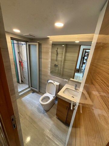 Master Bedroom in 2.5 BHK Apartment at Hiranandani Obelia The Walk, Ghodbunder Road – for Rent