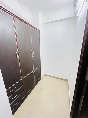 Furnished Amenities in 3 BHK Apartment at Gms Road – for Rent
