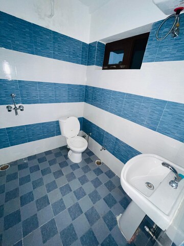 Attached Bathroom in 3 BHK Apartment at Gms Road – for Rent