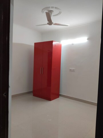 Room in 1 RK Builder Floor at Saket – for Rent