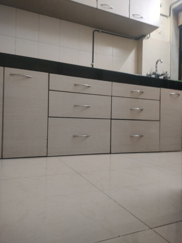 Kitchen, renaissance-tower 3 Bedroom 1650 Sq.Ft. Apartment In Andheri West Mumbai 8011547