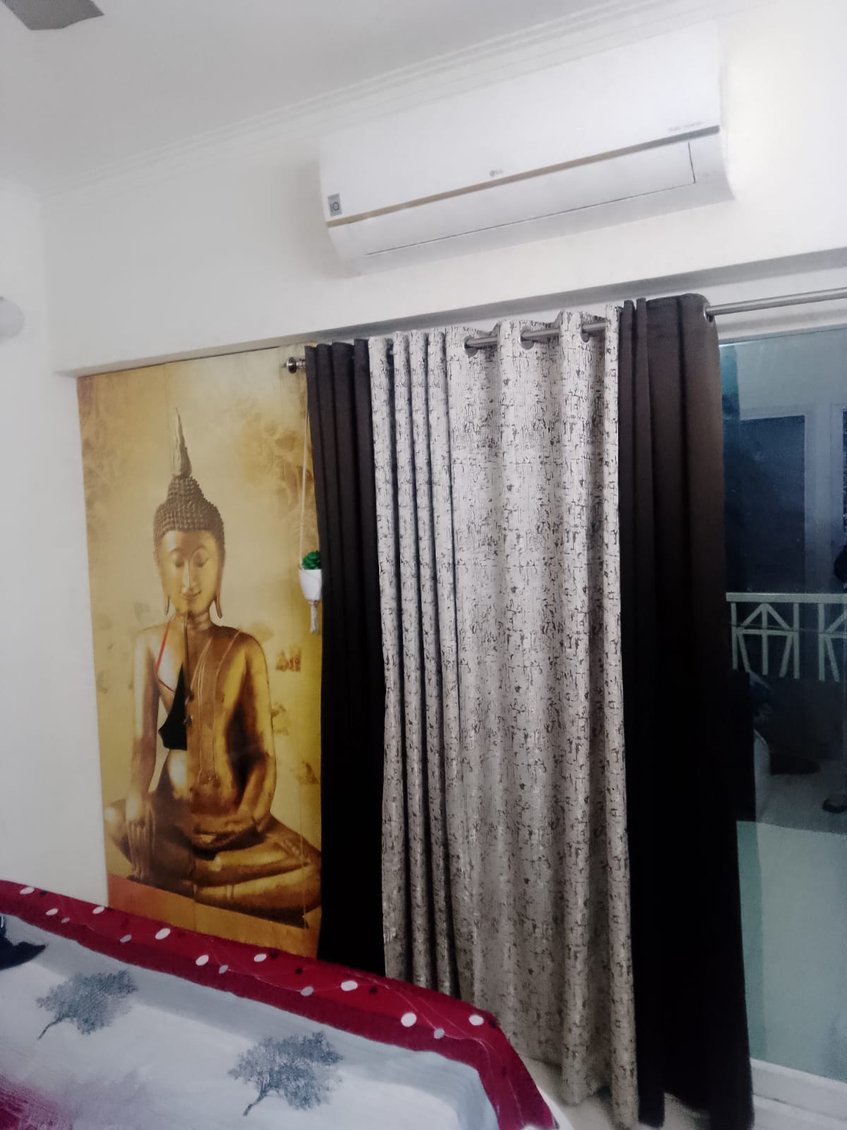 3 BHK + Extra Room Apartment For Sale in Gaur City 7th Avenue