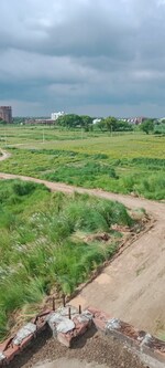 900 Sq.Ft. Plot in Jhalwa