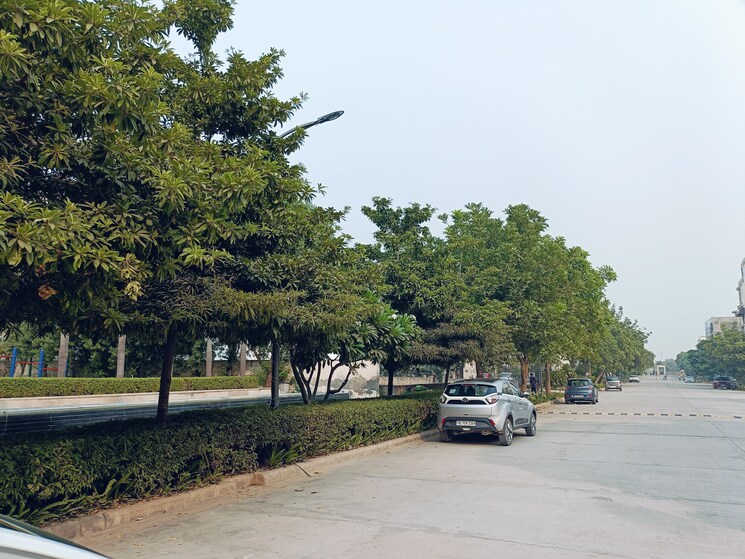  Parking, puri-aman-vilas 3 Bedroom 1550 Sq.Ft. Villa In Sector 89 Faridabad 8011653