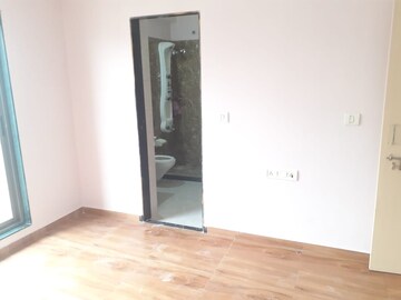 Room in 2 BHK Apartment at Makarba – for Rent