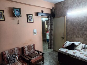 Living Room in 1 BHK Builder Floor at Rohini Sector 13 – for Rent