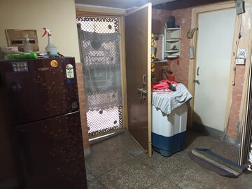 Living Room in 1 BHK Builder Floor at Rohini Sector 13 – for Rent