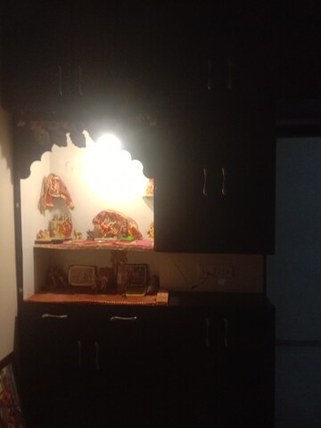 Master Bedroom in 2.5 BHK Apartment at Sector 16c Greater Noida – for Rent