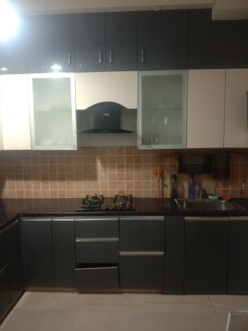 Kitchen in 2.5 BHK Apartment at Sector 16c Greater Noida – for Rent