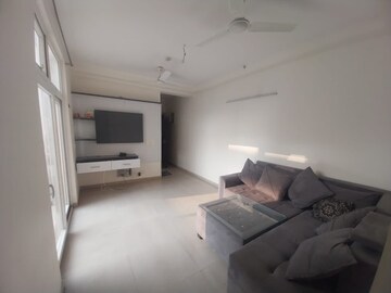 2.5 BHK Apartment For Rent in Sector 16c Greater Noida