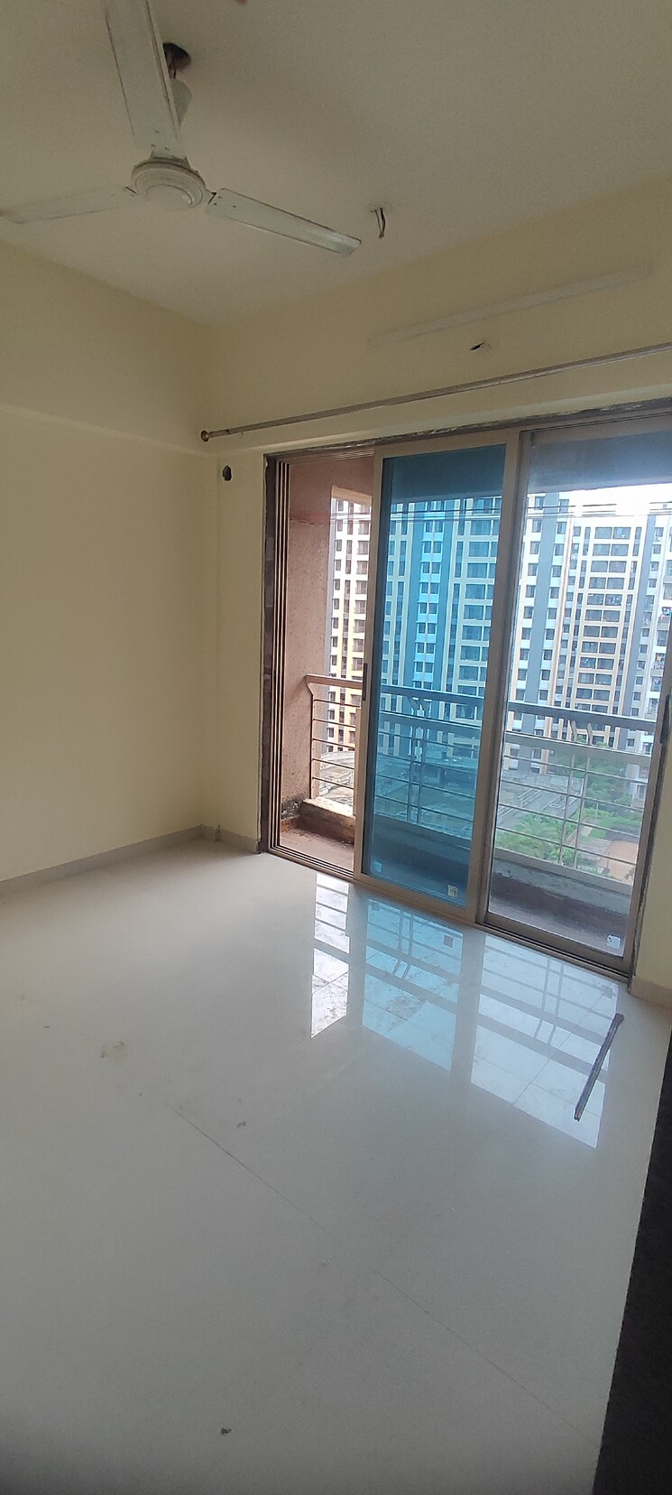 Room, rustomjee-virar-avenue-l1-l2-and-l4-wing-h 2 Bedroom 512 Sq.Ft. Apartment In Virar West Palghar 8011822